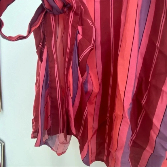 NWT Free People Mackenzie Wrap Button-Up Sleeveless Top
Floral Combo OB1314283 - Picture 6 of 12